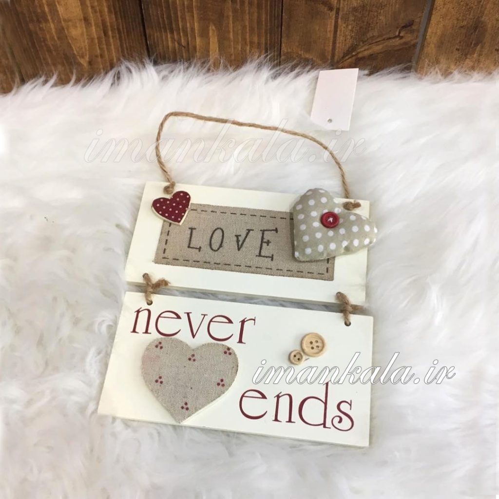 آویز چوبی قلب Love