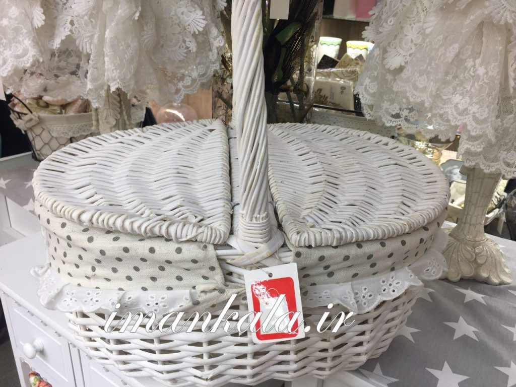سبد پیک نیک حصیری پارچه خالخالی