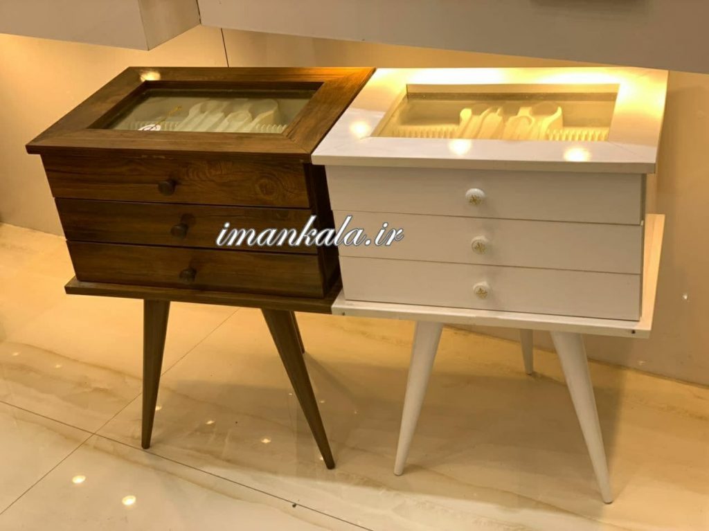 جای قاشق چنگال سه پایه