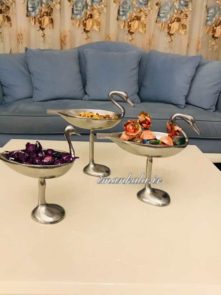 ظرف پذیرایی پایه دار ۳ تایی ۳ اندازه قو