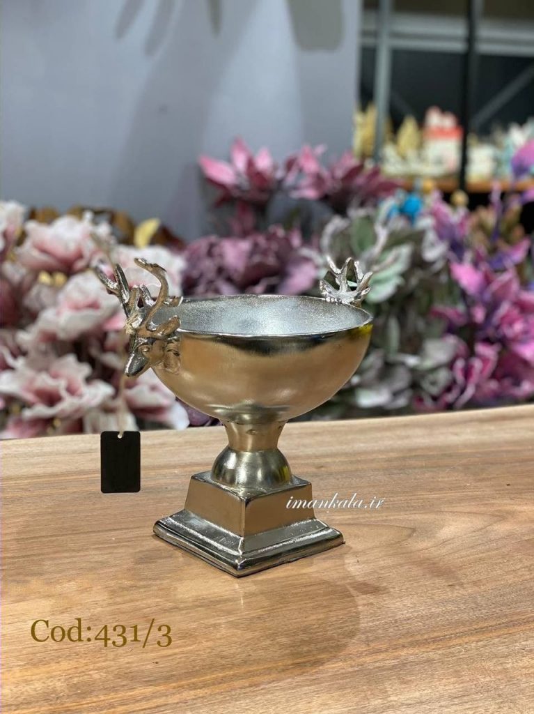 hdtuch 4313 ظرف پذیرایی پایه دار طرح سر گوزن